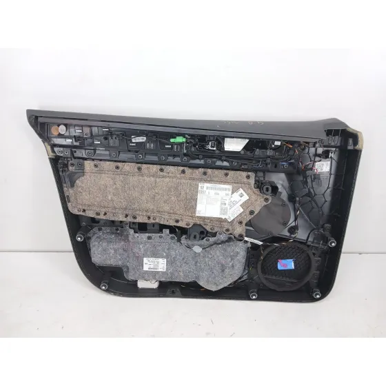 Guarnecido Puerta Delantera Derecha para Volkswagen Arteon (3H8)