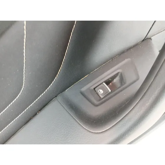 Guarnecido Puerta Trasera Izquierda para Volkswagen Arteon (3H8)