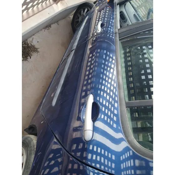Puerta Trasera Izquierda para Renault Modus / Grand Modus (F/Jp0_)