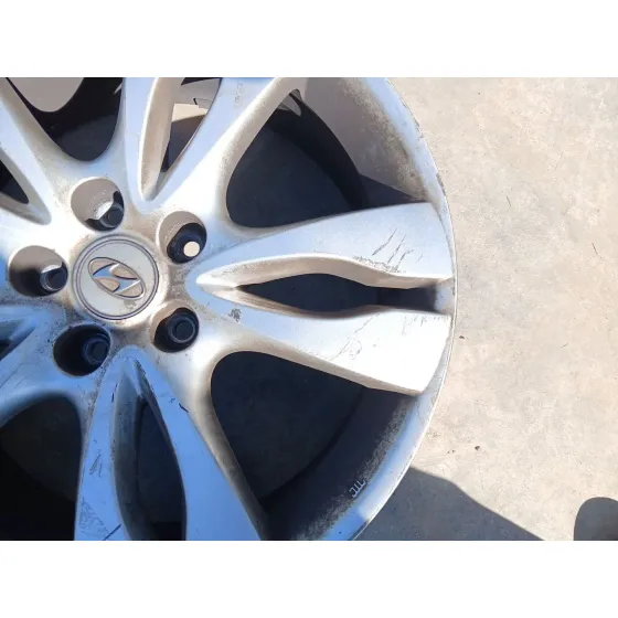 Llanta Delantera Izquierda para Hyundai Ix55