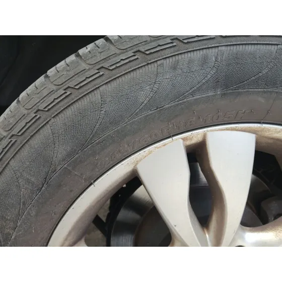 Llanta Trasera Izquierda para Hyundai Ix55