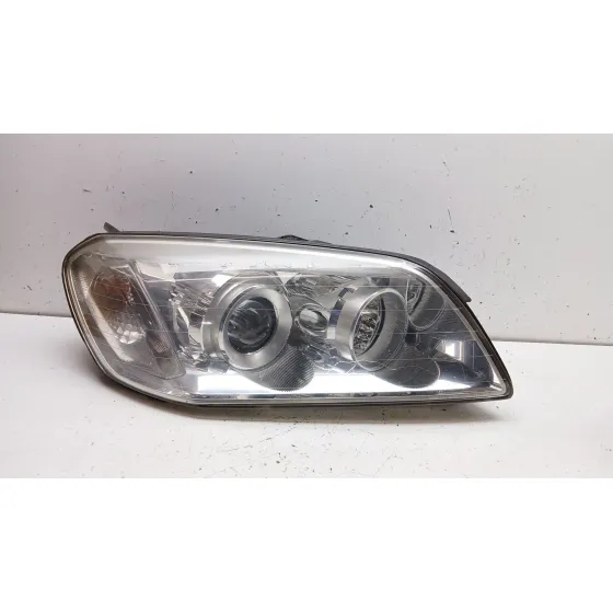 Faro Derecho para Chevrolet Captiva (C100, C140)
