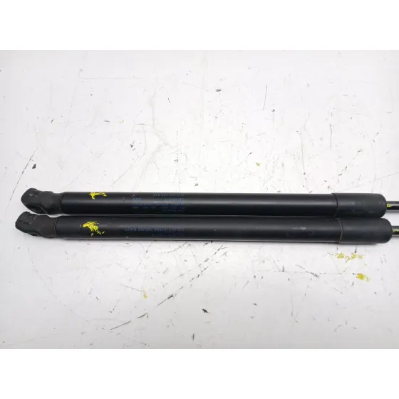 Amortiguadores Capo para Audi Q7 (4L)