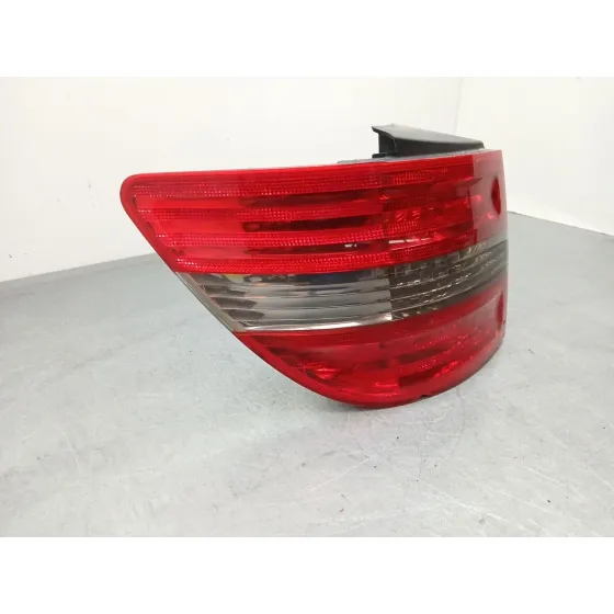 Piloto Trasero Izquierdo para Mercedes-Benz Clase B Sports Tourer (W245)