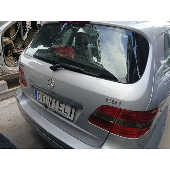 Porton Trasero para Mercedes-Benz Clase B Sports Tourer (W245)