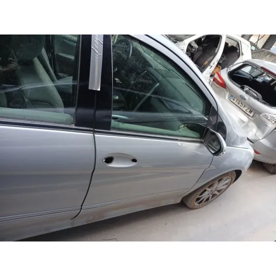 Puerta Delantera Derecha para Mercedes-Benz Clase B Sports Tourer (W245)