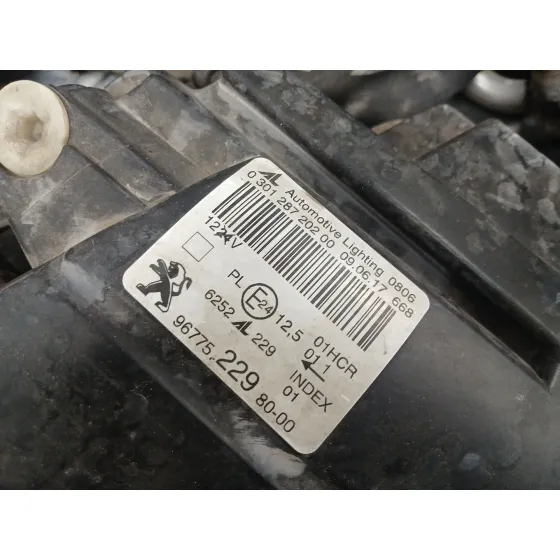 Faro Derecho para Peugeot 308 Ii (Lb_, Lp_, Lw_, Lh_, L3_)