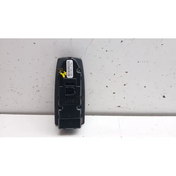 Mando Elevalunas Delantero Izquierdo para Bmw X3 (E83)
