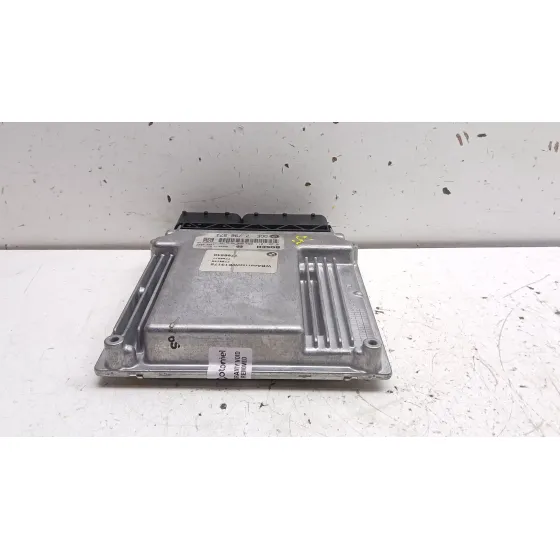 Centralita Motor Uce para Bmw X3 (E83)