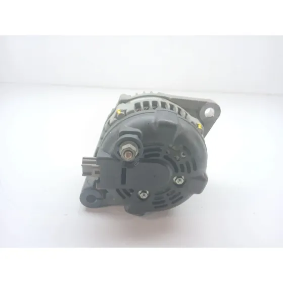 Alternador para Fiat Freemont (345_)