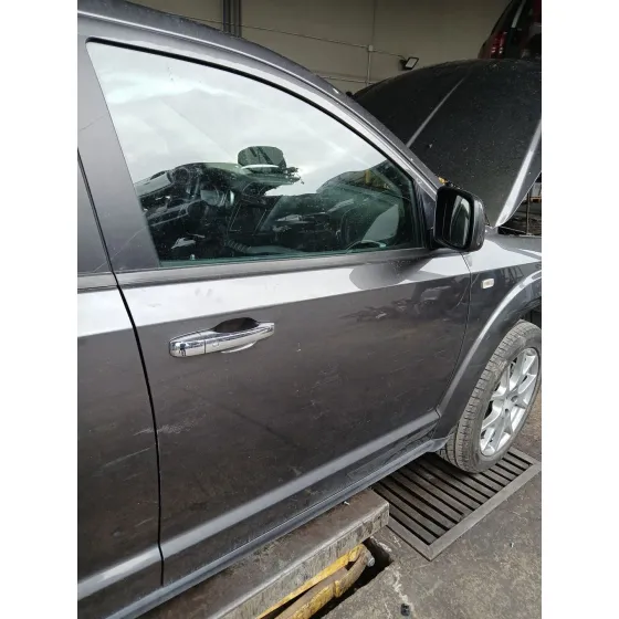 Puerta Delantera Derecha para Fiat Freemont (345_)