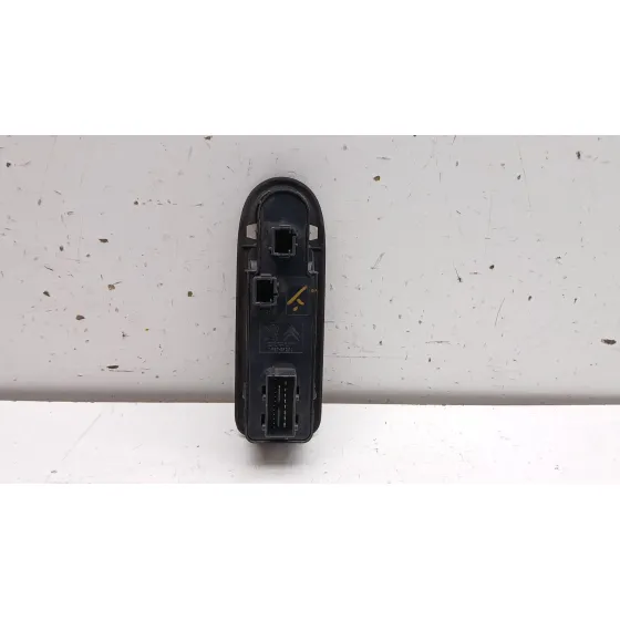 Mando Elevalunas Delantero Izquierdo para Peugeot 508 I (8D_)