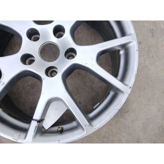 Llanta para Fiat Freemont (345_)