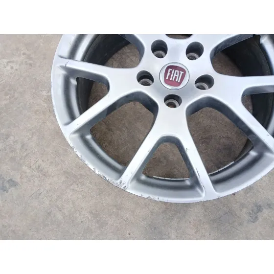 Llanta para Fiat Freemont (345_)