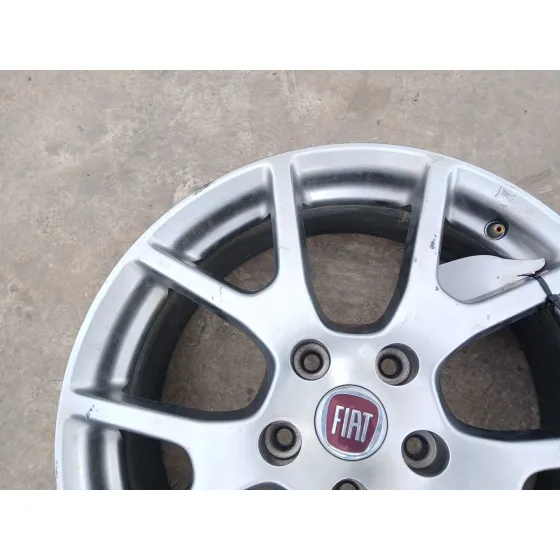 Llanta para Fiat Freemont (345_)