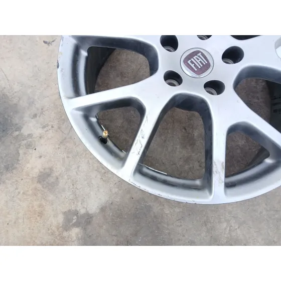 Llanta para Fiat Freemont (345_)