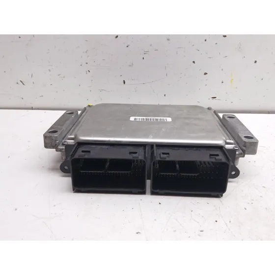 Centralita Motor Uce para Ford Focus Iii
