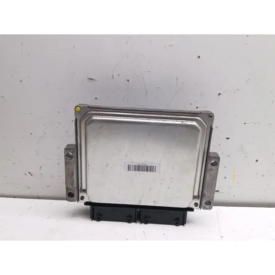 Centralita Motor Uce para Ford Focus Iii