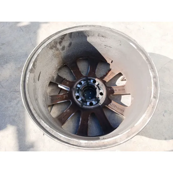 Llanta para Ford Focus Iii