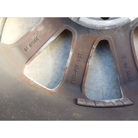 Llanta para Ford Focus Iii