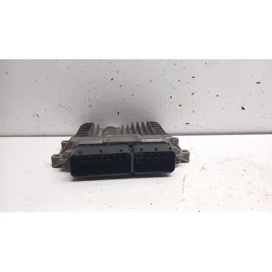 Centralita Motor Uce para Ssangyong Rodius I