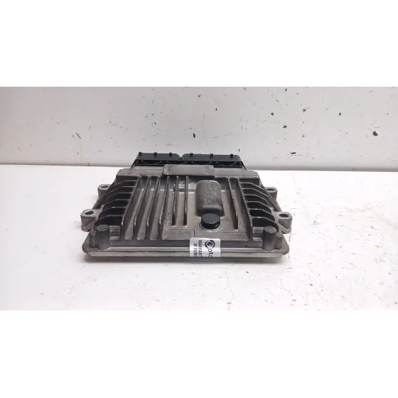 Centralita Motor Uce para Ssangyong Rodius I