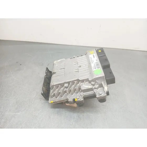 Centralita Motor Uce para Volvo S60 Lim.