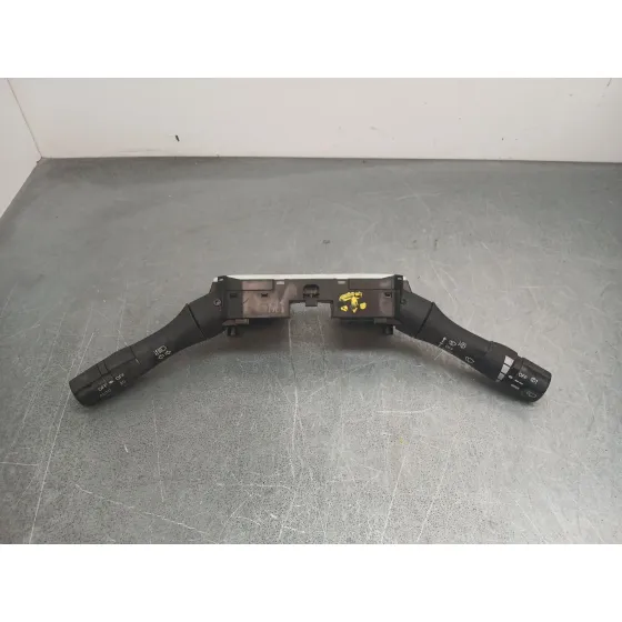 Mando Multifuncion para Nissan Juke (F15)