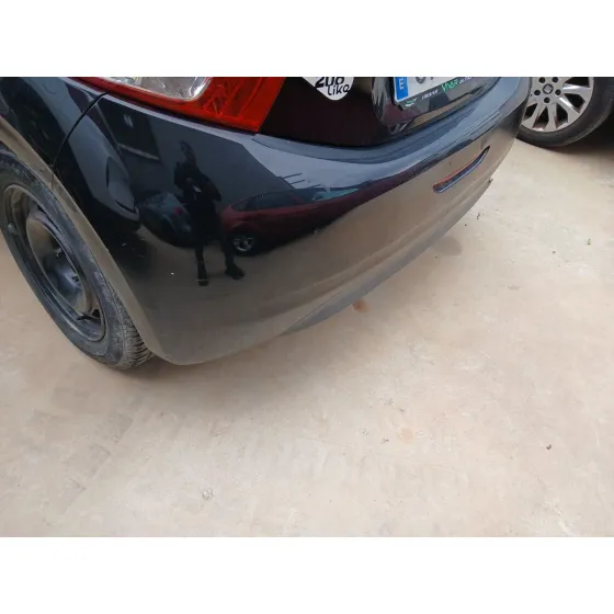 Paragolpes Trasero para Peugeot 208 I (Ca_, Cc_)