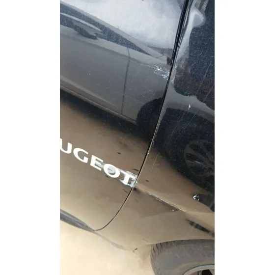 Puerta Delantera Derecha para Peugeot 208 I (Ca_, Cc_)
