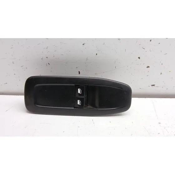 Mando Elevalunas Delantero Izquierdo para Peugeot 208 I (Ca_, Cc_)