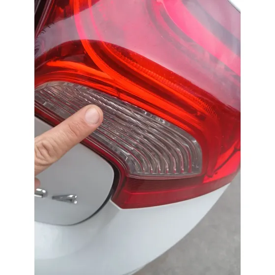 Piloto Trasero Derecho para Volvo V60 I (155)