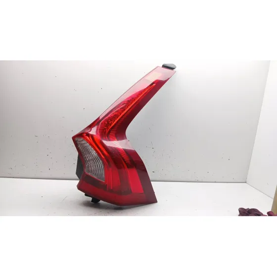 Piloto Trasero Derecho para Volvo V60 I (155)