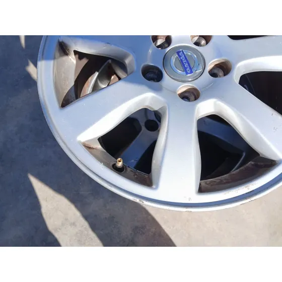 Llanta para Volvo V60 I (155)