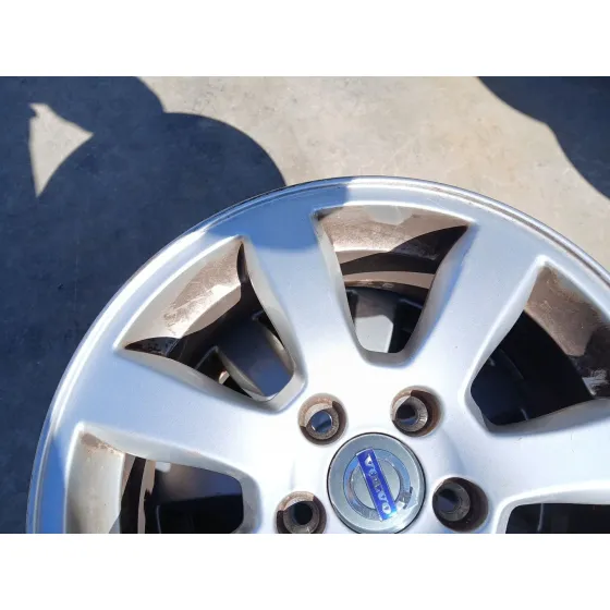 Llanta para Volvo V60 I (155)