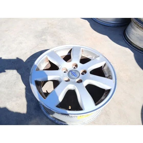 Llanta para Volvo V60 I (155)