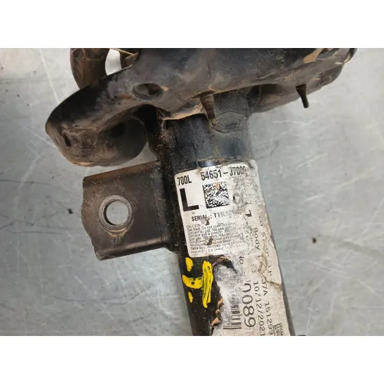 Amortiguador Delantero Izquierdo para Kia Ceed (Cd)