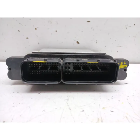 Centralita Motor Uce para Seat Ibiza (6P1)