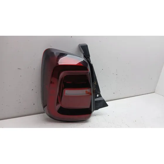 Piloto Trasero Izquierdo para Fiat 500E (332_)