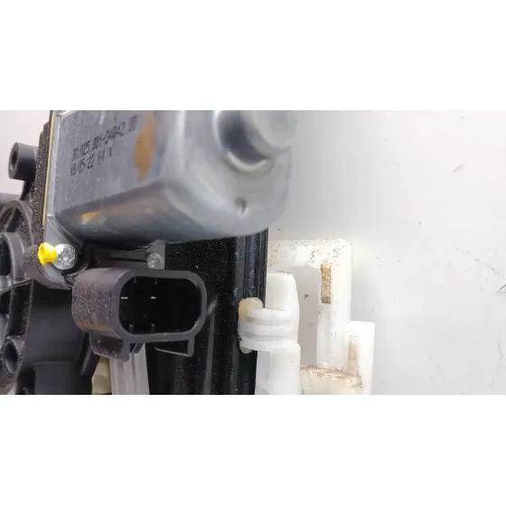 Elevalunas Delantero Derecho para Fiat 500E (332_)