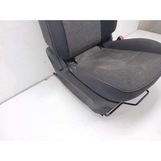 Asiento Delantero Derecho para Fiat 500E (332_)