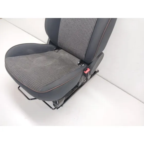 Asiento Delantero Derecho para Fiat 500E (332_)