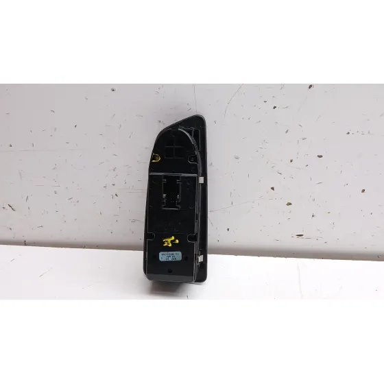 Mando Elevalunas Delantero Izquierdo para Bmw 1 (E87)