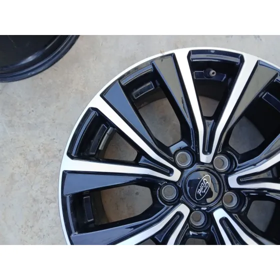 Llanta para Ford Puma (J2K, Cf7)