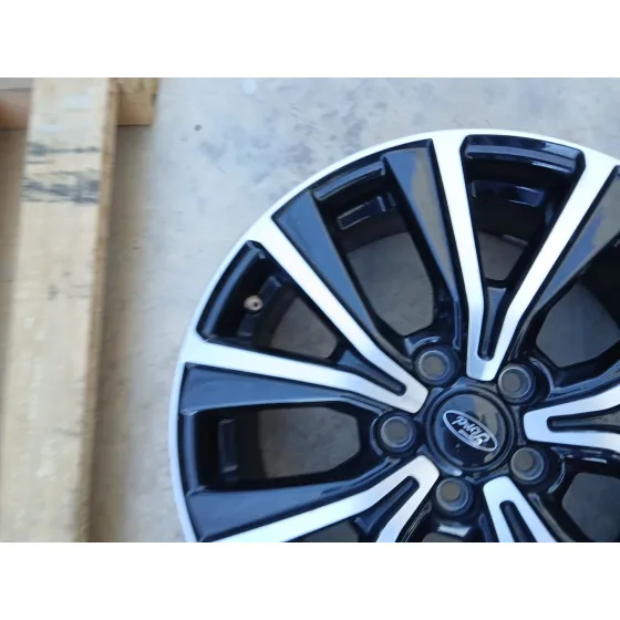 Llanta para Ford Puma (J2K, Cf7)