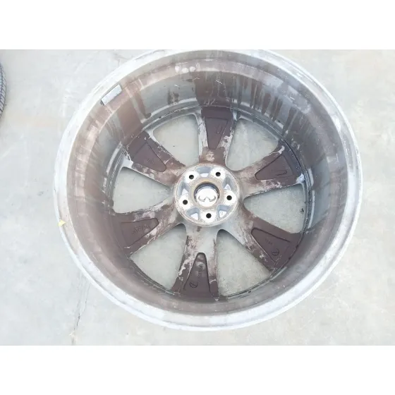 Llanta para Infiniti Qx70