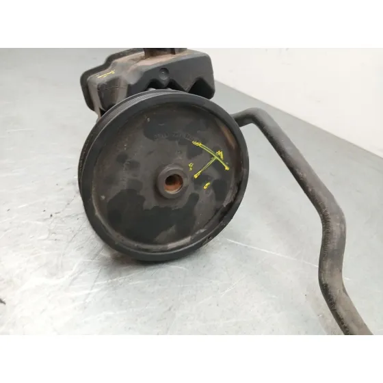 Bomba Direccion para Mercedes-Benz Clase C (W204) Berlina