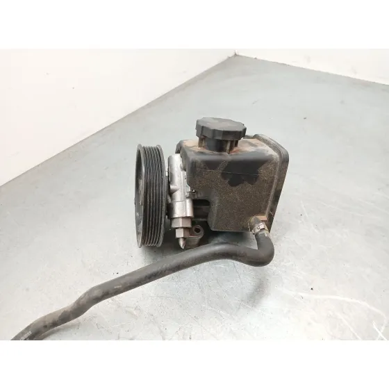 Bomba Direccion para Mercedes-Benz Clase C (W204) Berlina