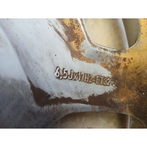 Llanta para Jeep Avenger