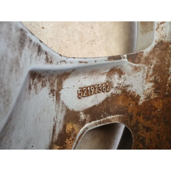 Llanta para Jeep Avenger